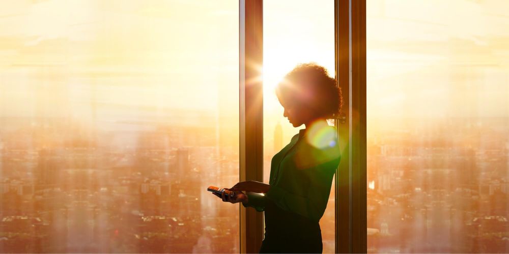 Lampă LED LEDVANCE Smart+ Matter, aspect alb mat