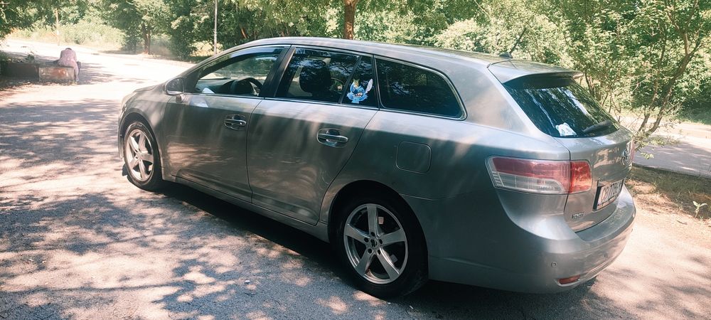 Продавам Тойота Авенсис 5000€