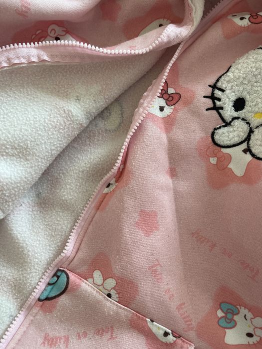 Розовая кофта Hello Kitty