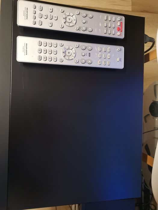 Vând Sa-cd Marantz sa 7001 și amplificator Marantz pm 7001