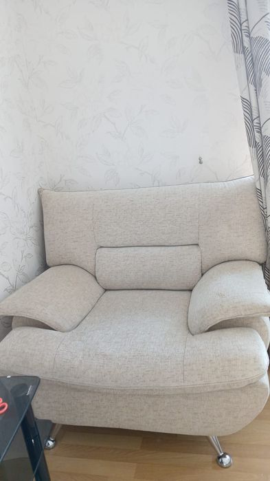 Срочна продам  диван 3+2+1