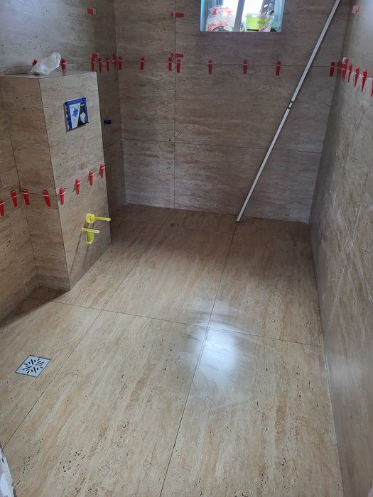 Servicii de constructii