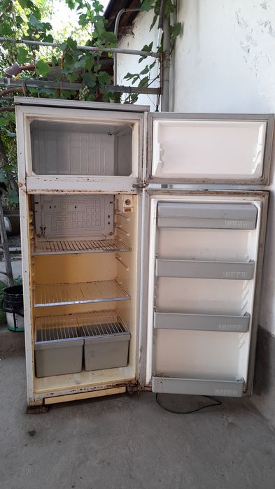 Холодильник "МИНСК-15М" КШД-280 УХЛ 4.2
ОБЪЕМ 280/45L