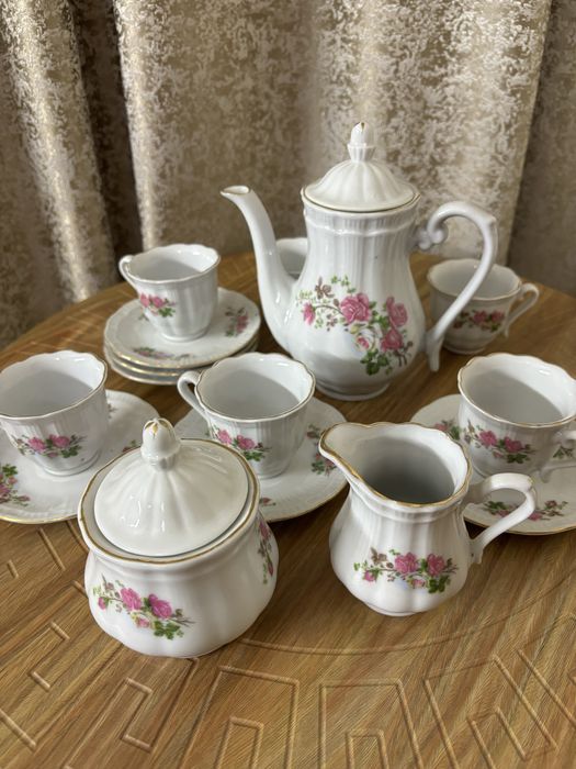 Кофейный сервиз на шесть персон