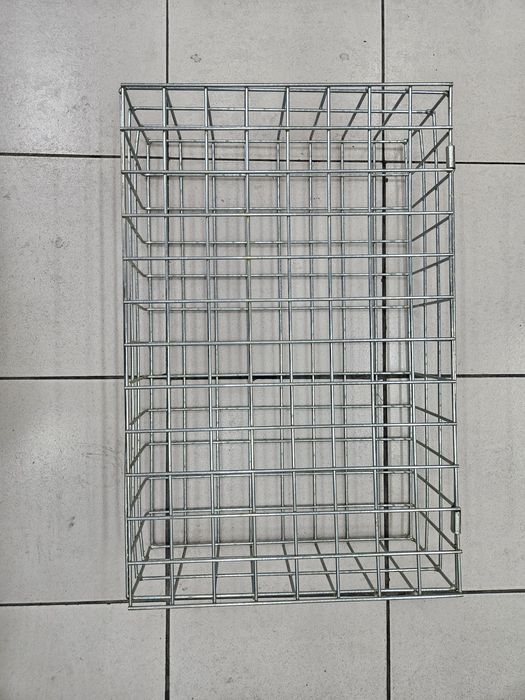 Бедана жожа парандалаа учунКафас капас яхши калин сеткадан токилган