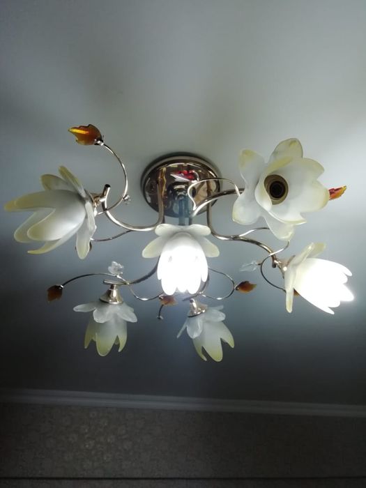 Люстра потолочная