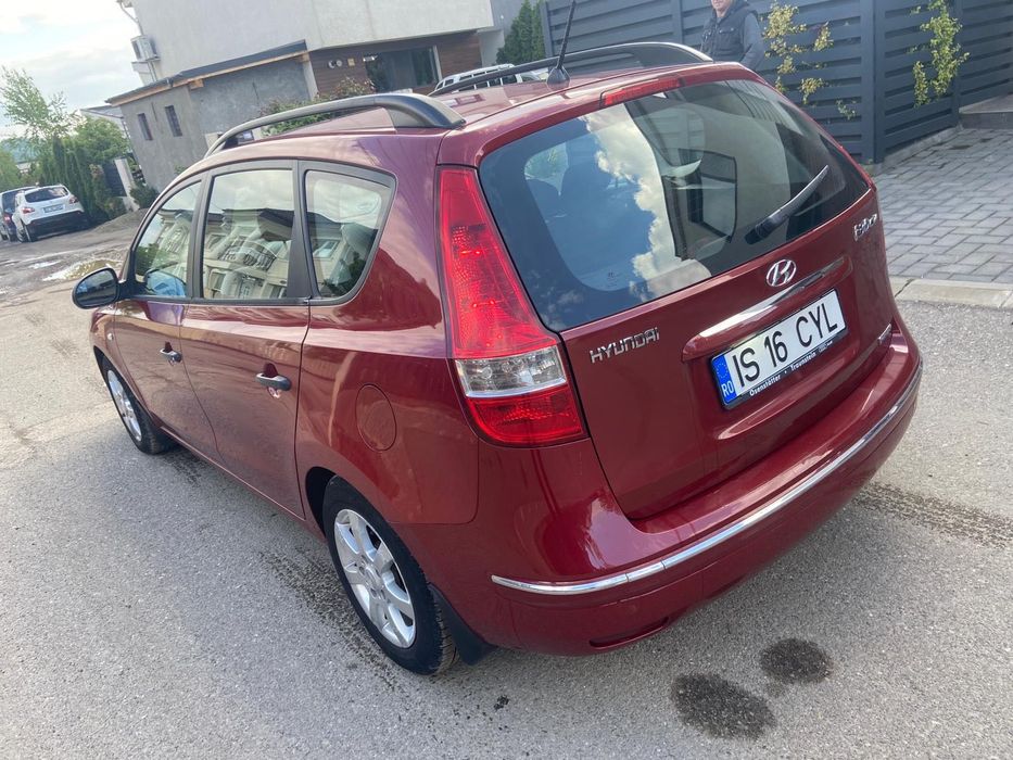 HYUNDAI i30 2010 — imagine 2