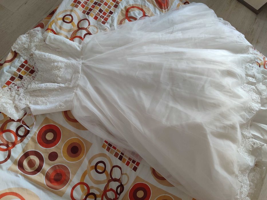 Булчинска рокля от Романтика