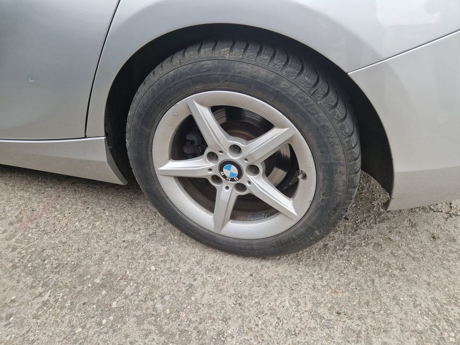 Anvelope de iarna 205 55 16  în stare foarte bună - Dot 2019