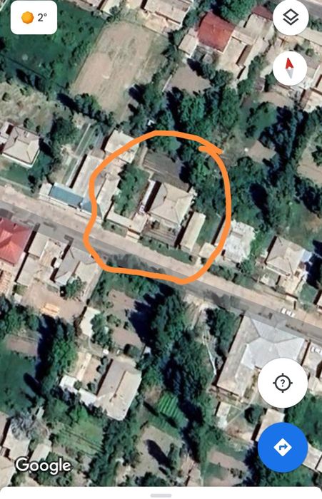 Uy joy sotiladi 2 qavatli srochna