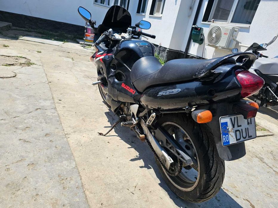 Suzuki GSX 750F / GSXF KATANA -  1999