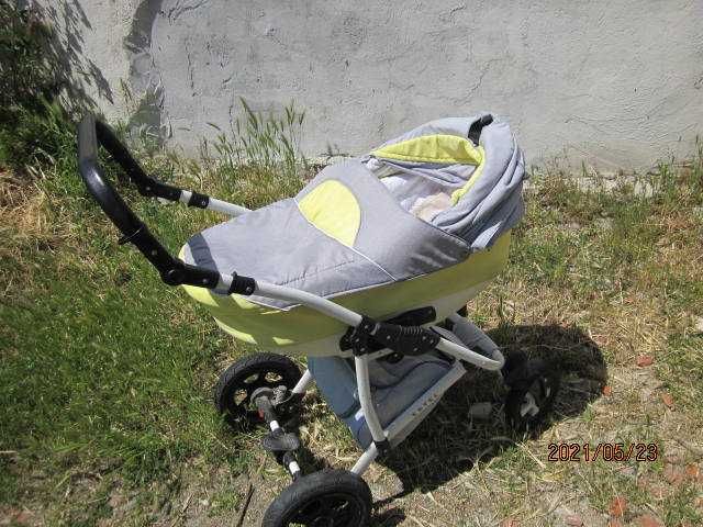 Детска количка  ,детско столче  и седалка - 140 лв.