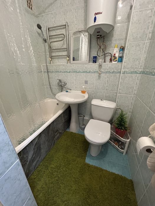 Продаетс 1 ком квартира