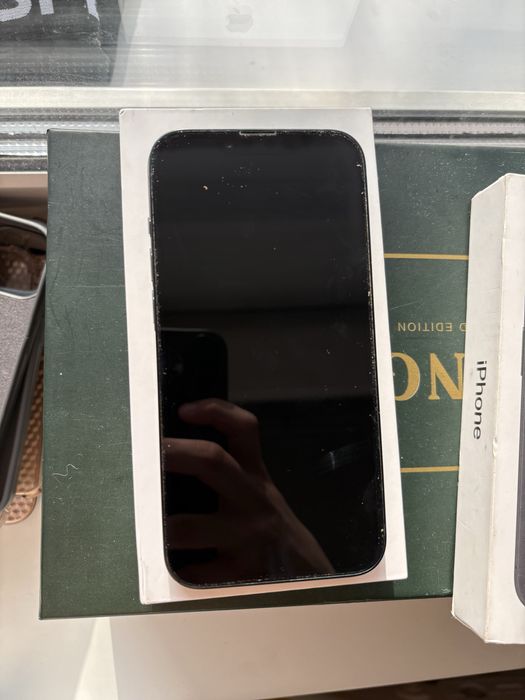 Продам айфон 13 128gb