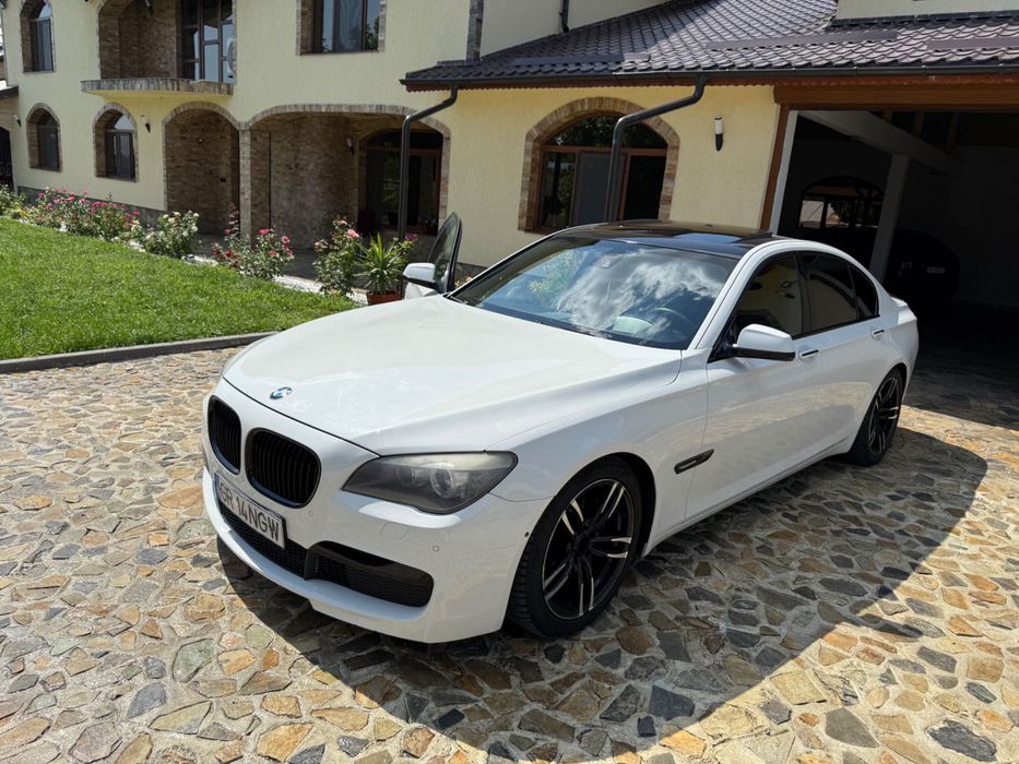 BMW SERIA 7 F01 -740D -M pachet