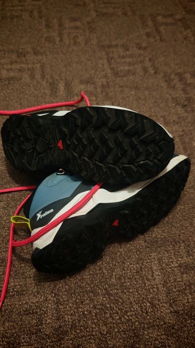 Ghete drumeție/trekking Salomon Goretex