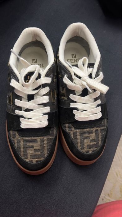 Продам кеды Fendi оригинал 1 в 1