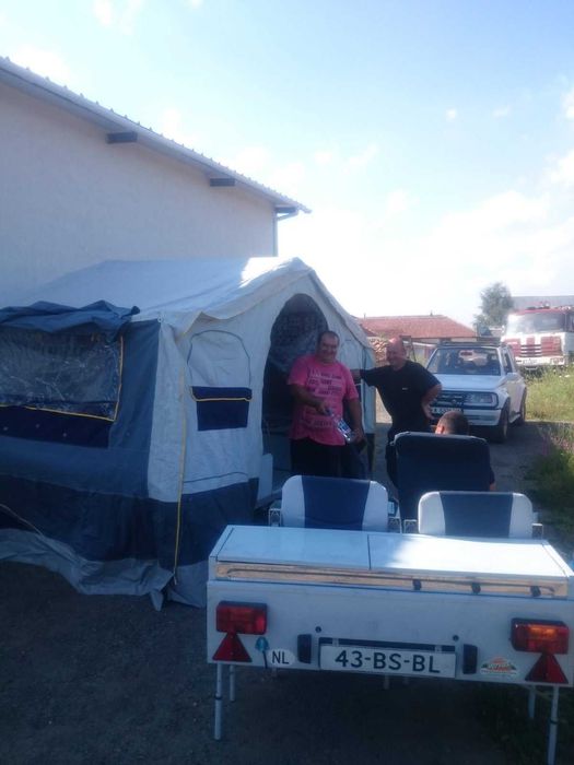 Ремарке палатка . Продавам.