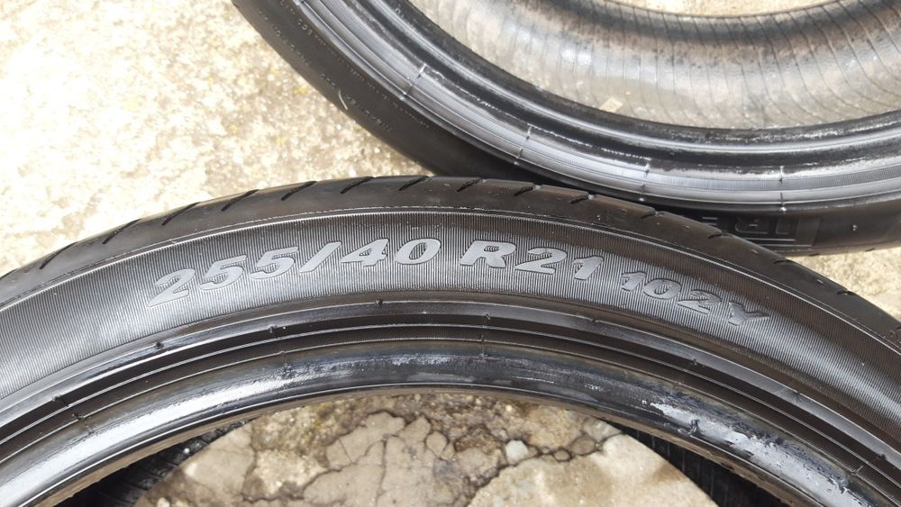 ГУМИ Pirelli P Zero 255 40 21.цена за 4бр.