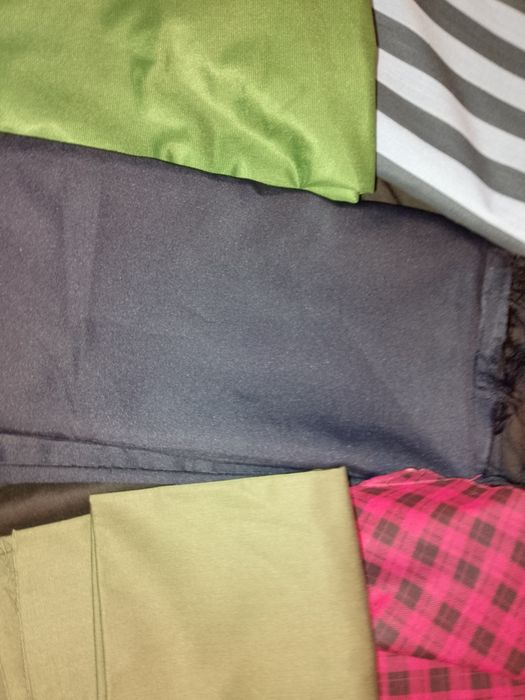 Отрезы, ткань . Спицы, нитки...