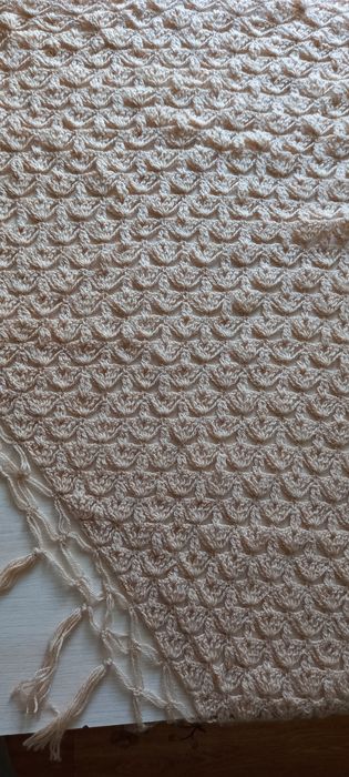 Шаль ручной работы