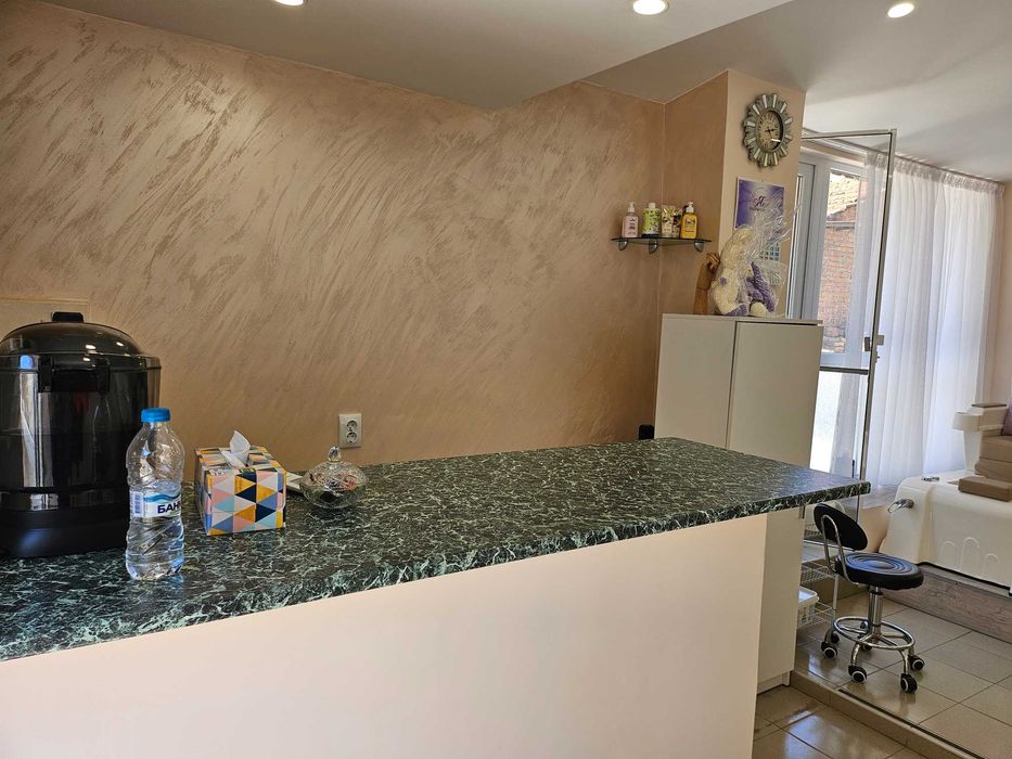 Дава се под наем Офис в Ямбол, Център - 35 кв.м за 255 € - Снимка #4