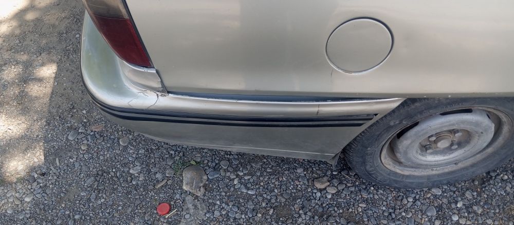 Продам машину нексия