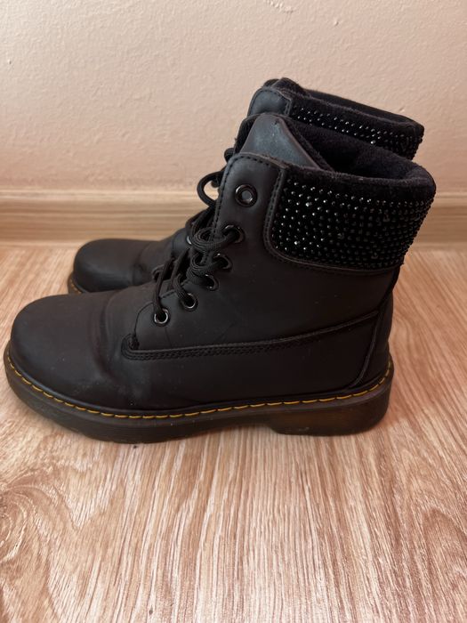 Боти/кожени/ниска подметка