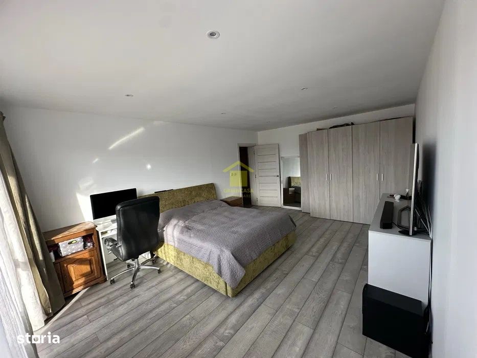Apartament 3 camere, balcon, parcare subterana, etaj intermediar, Flor