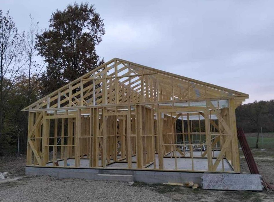 Casa, cabane A-Frame, foisoare si terase din structura de lemn