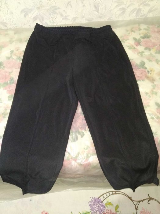 Шорты,брюки женские летние 54-56 р.