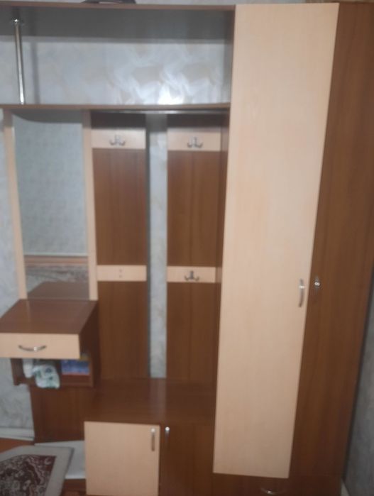 Шкаф для прихожей