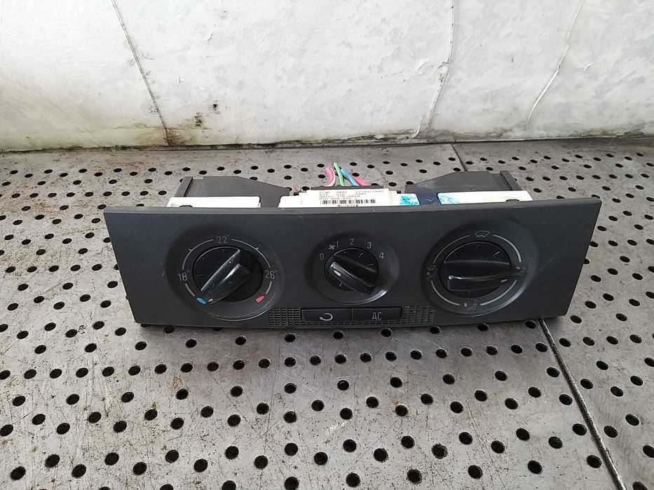 Panou comanda clima ac skoda fabia 1 6y 6y0820045c