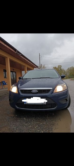 Vând Ford focus 2