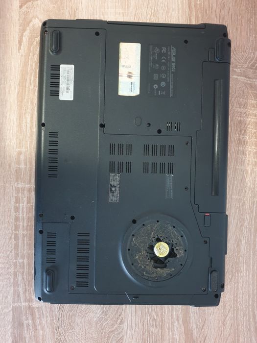 Vand laptop asus rog G60J