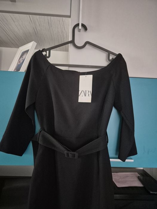 Rochie neagra office Zara noua cu etichetă masura S