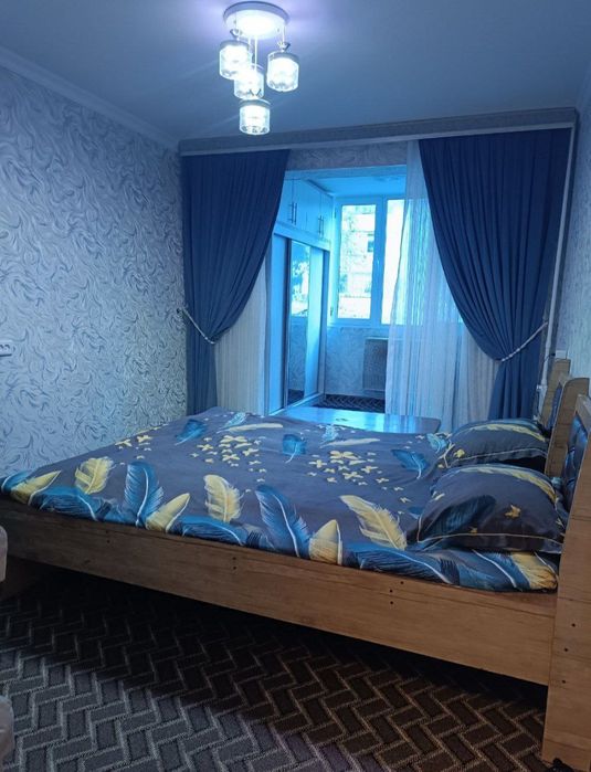 Yakkasaroy tumani Oybek va Kasmanaftlar metrosi yonida arenda kvartera