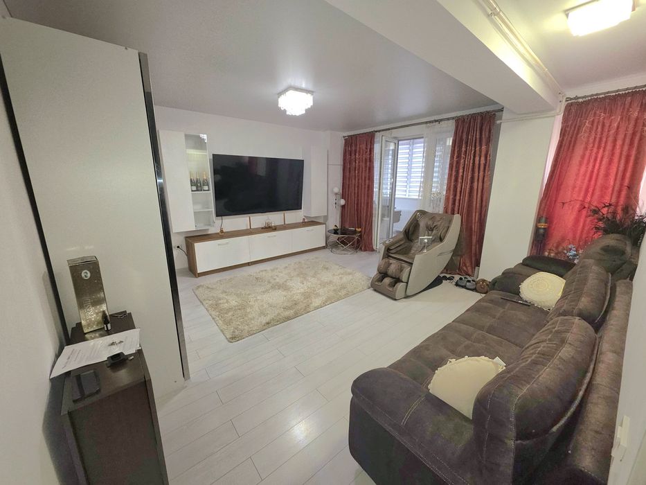 120 mii euro  proprietar vand apar.3camm