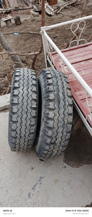 Шина, балон, диска Уаз б/у