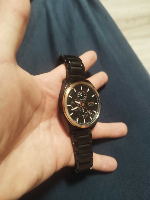 Часовник Hugo boss