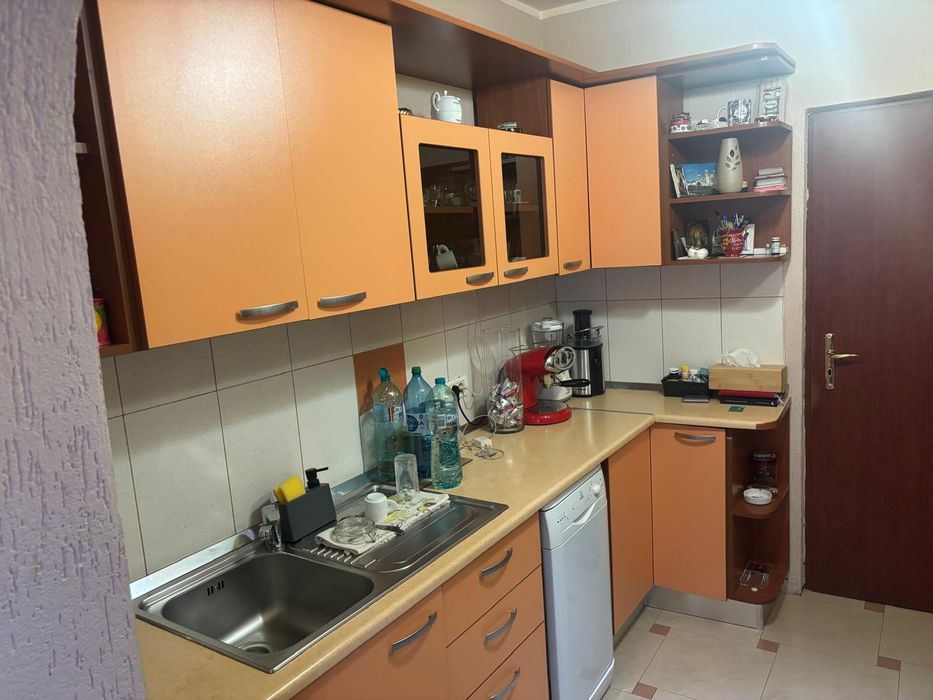 Mobilier bucatarie conditii foarte bune