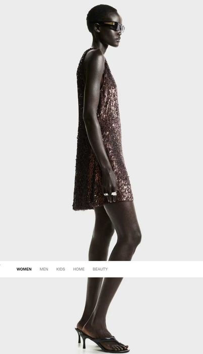 Парти рокля с пайети