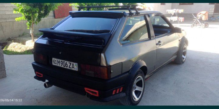 Vaz 2108 sotiladi