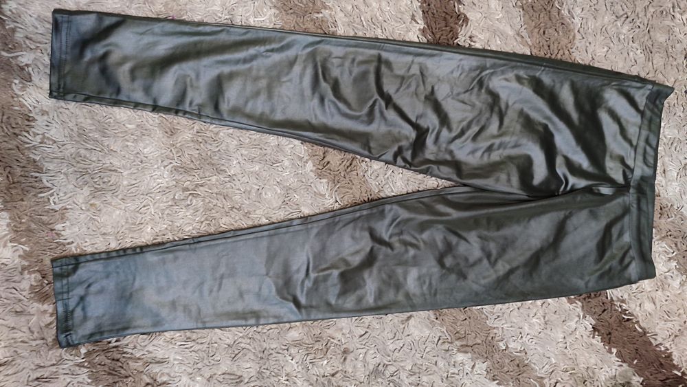 Продаются все очень по низкой цене