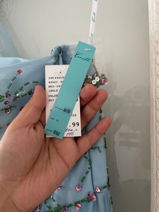 Вечерные платья на выпсукной