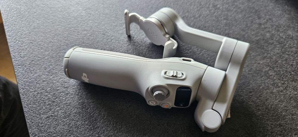 DJI Osmo Mobile 7 гимбъл