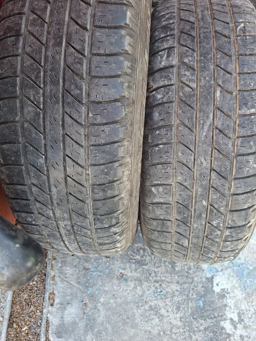 Продам шины 235/65/17 гудиер