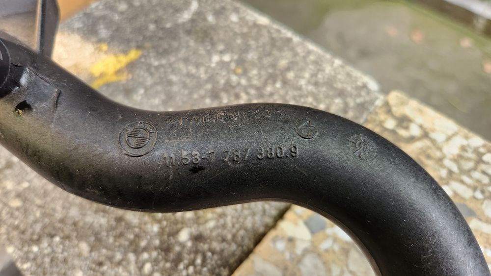 Conducta Teava Furtun Apa BMW E46 E87 E60 E61 E90 E91  E92 E93 E63 E83 E53