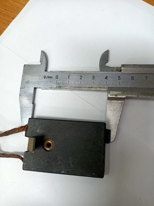 Электрографитовый щетки