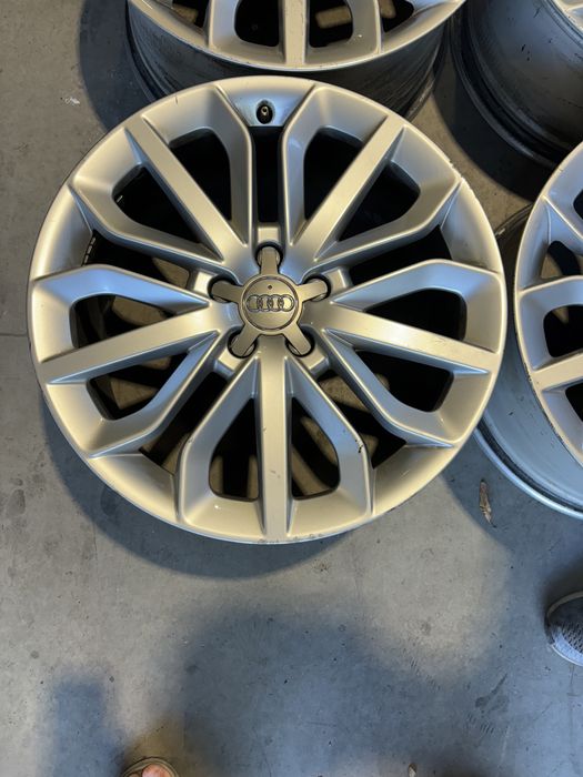 Jante A5 A6 A4 Audi R19 originale 5x112 R19 impecabile